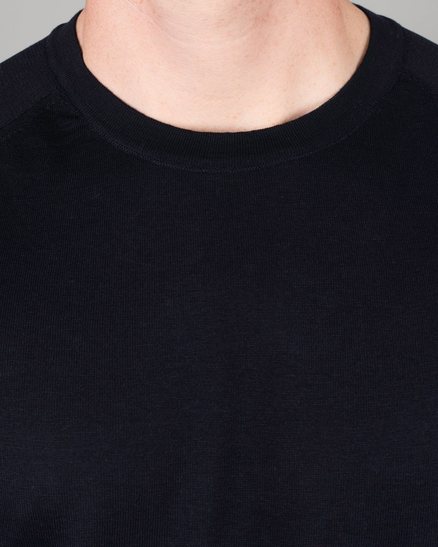 khakis brand raglan crew tee