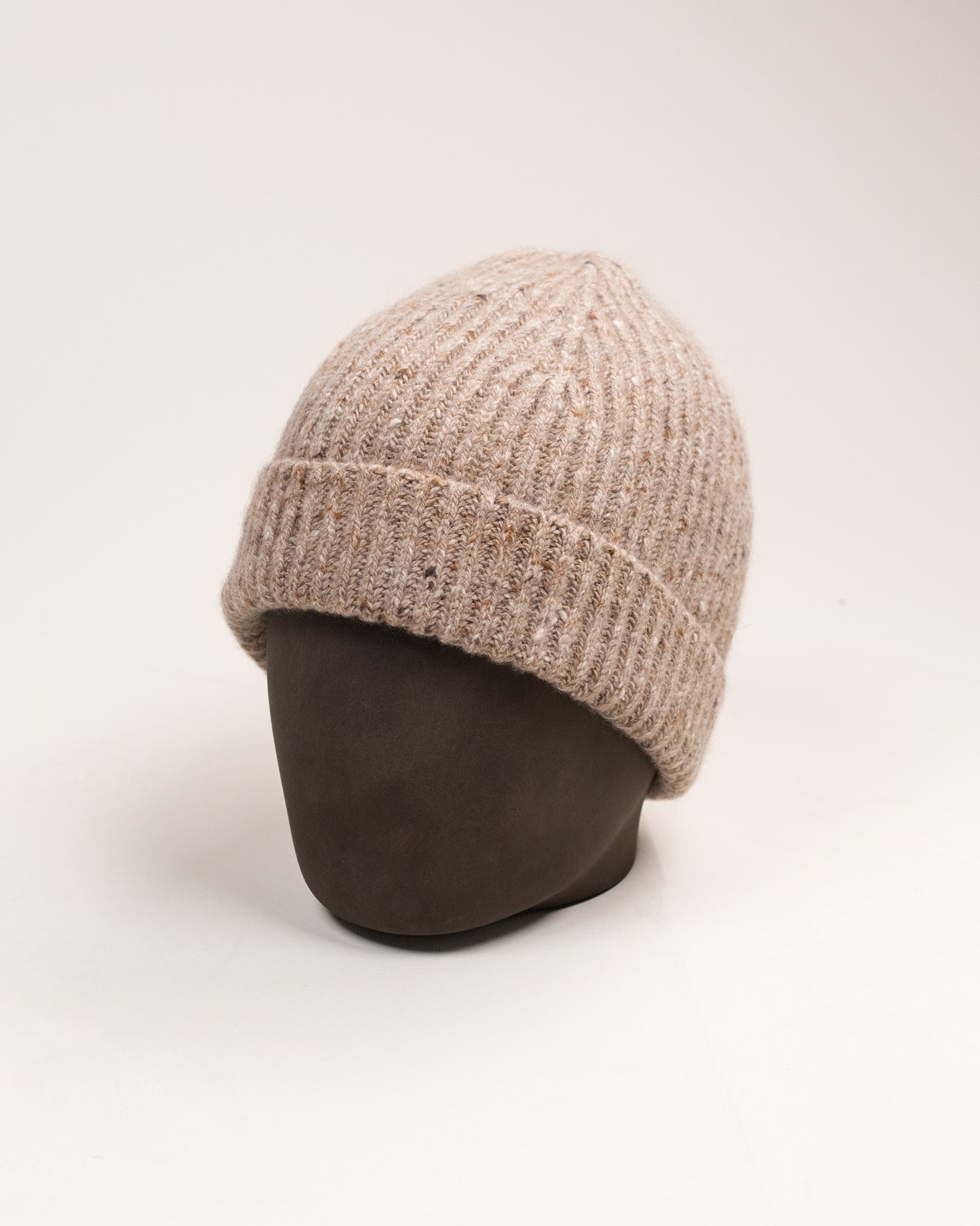 inis meain fisherman beanie