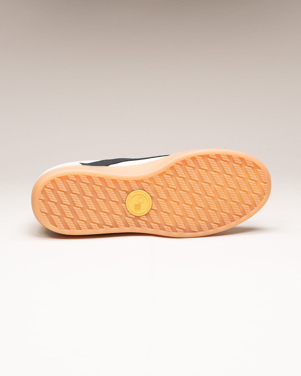 oncept fez retro trainer sneaker