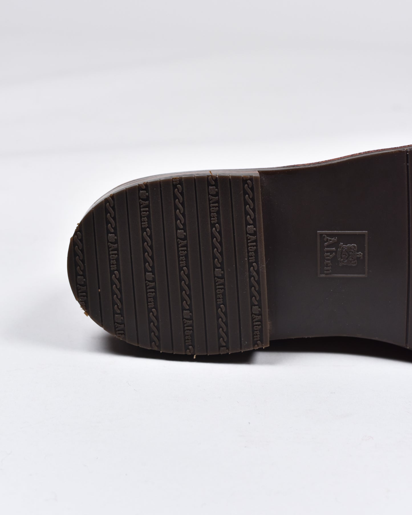 Alden - Snuff Chukka Boot