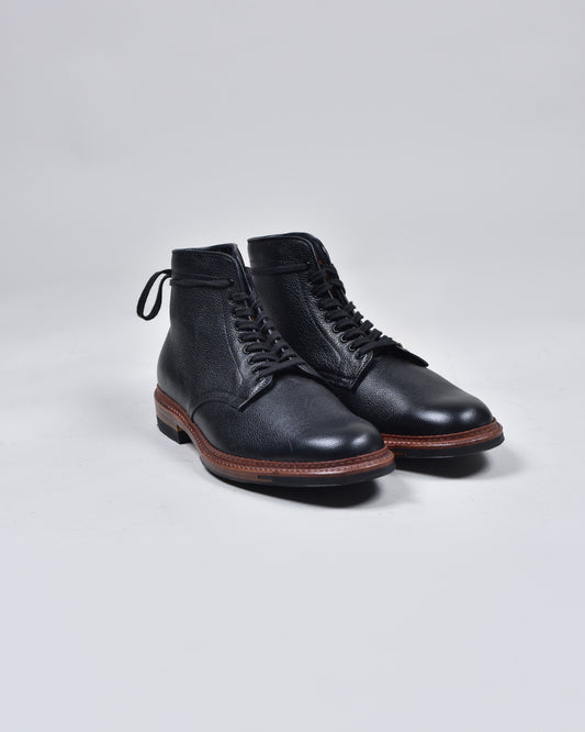 BLACK PLAIN TOE BOOT COMANDO SOLE