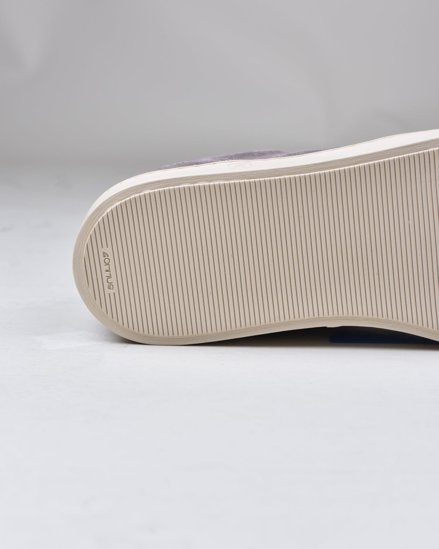 Rubirosa - Stone washed Sneaker