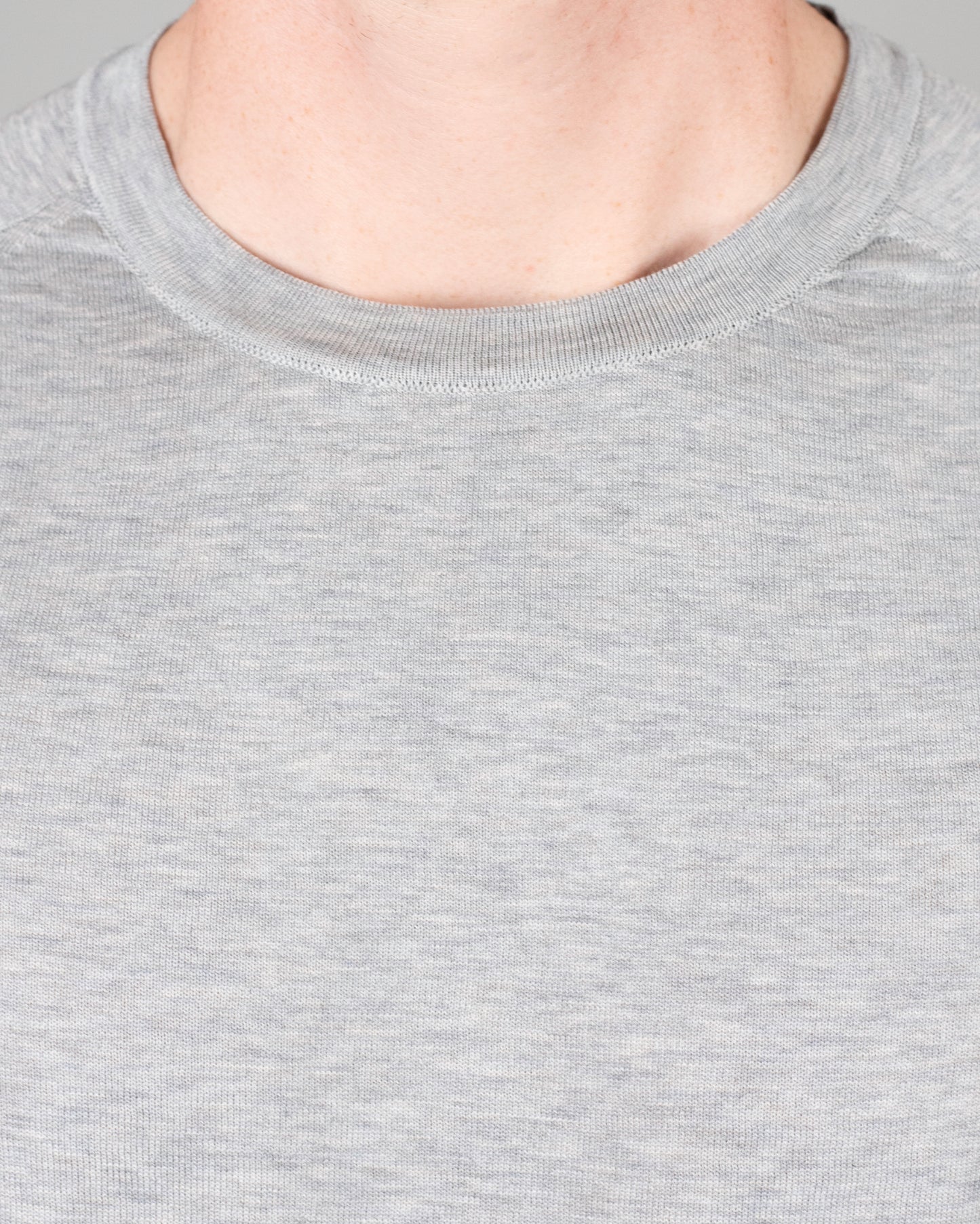 khakis brand silver crew tee