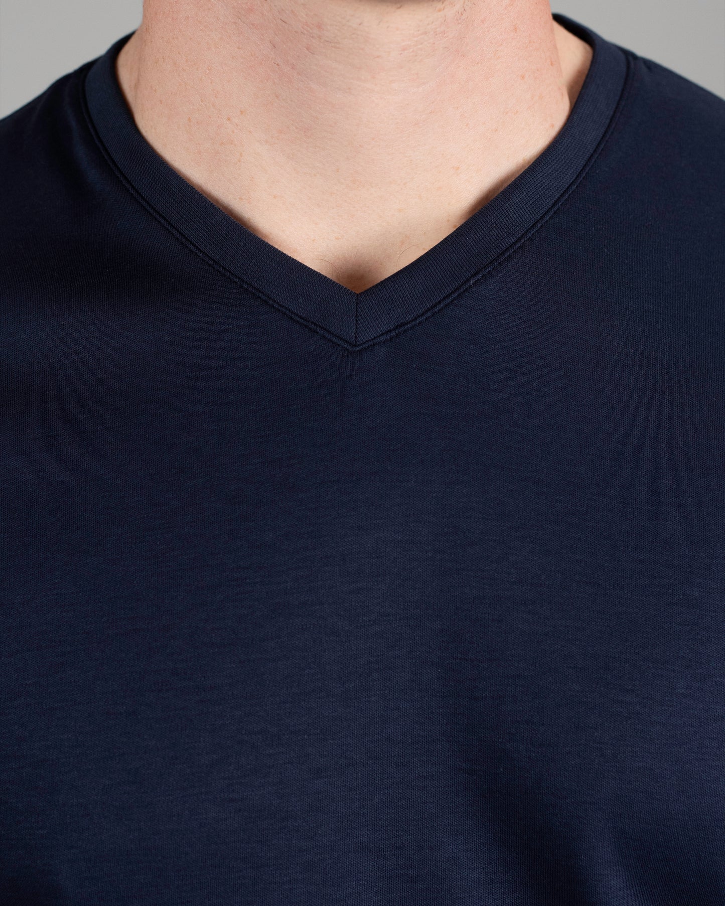 khakis brand georgia vneck tee