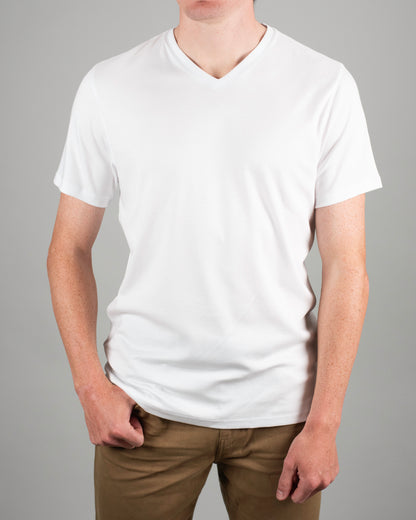 khakis brand georgia vneck tee