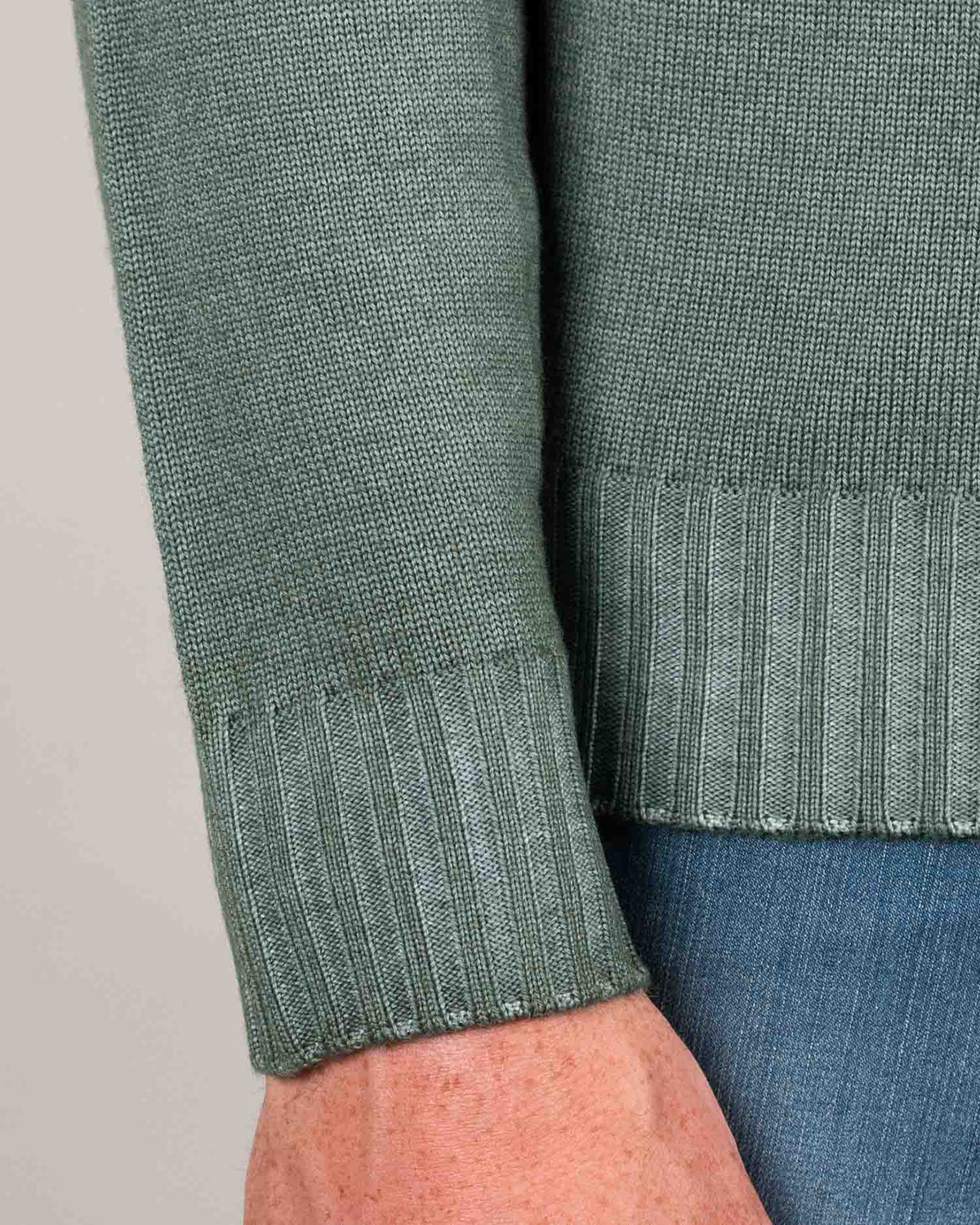 khakis brand zip sweater
