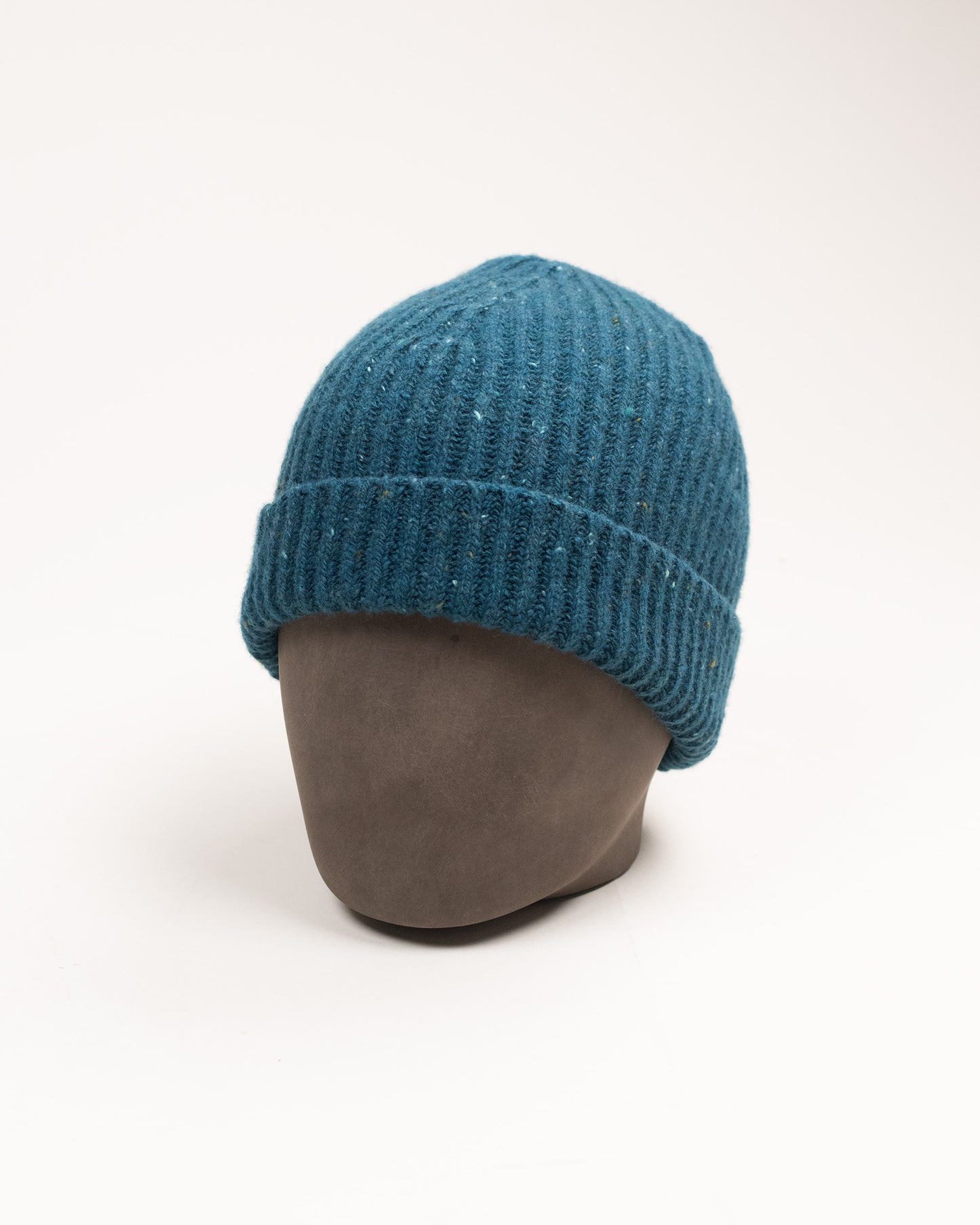 inis meain fisherman beanie