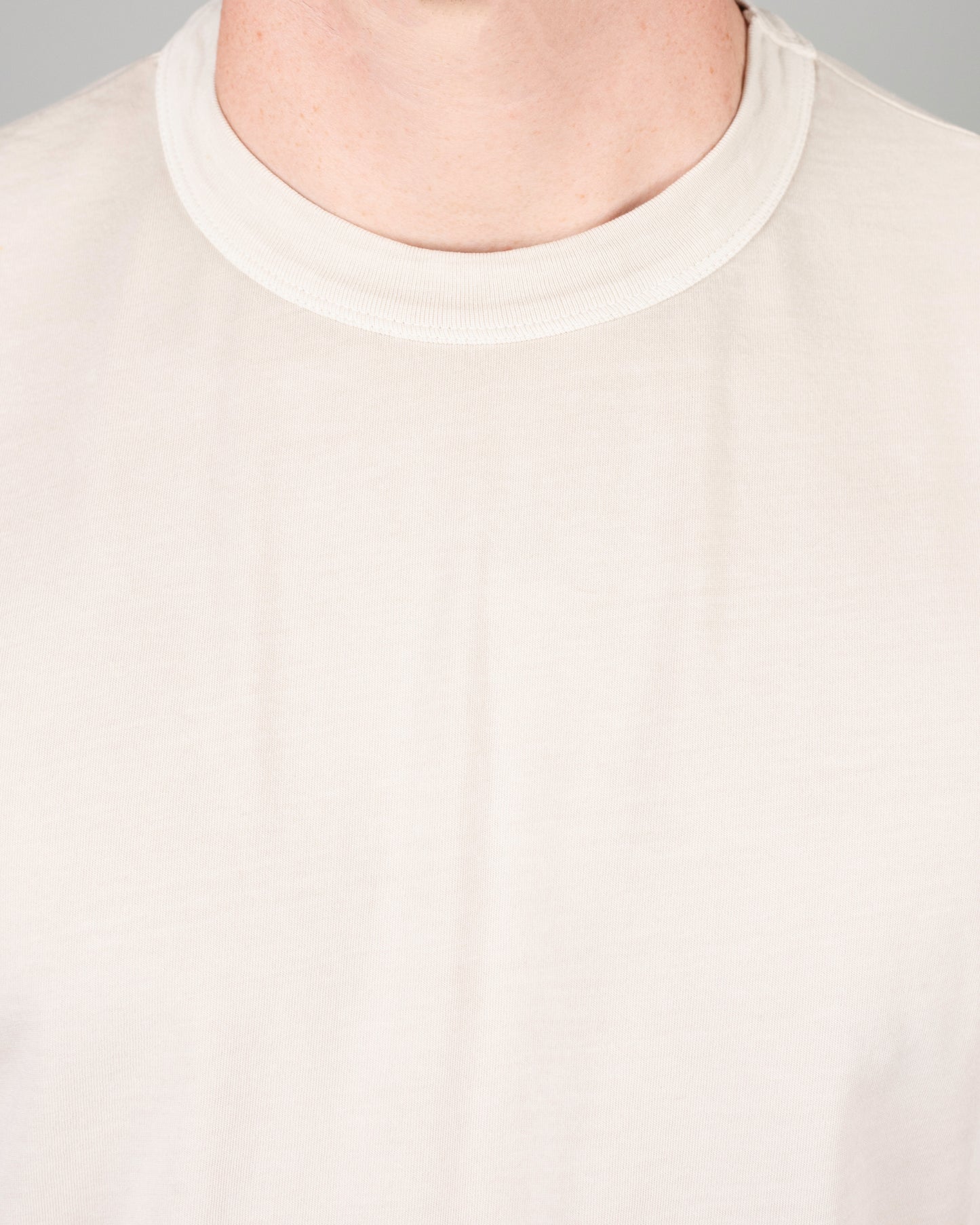 khakis brand enzyme washed crew tee