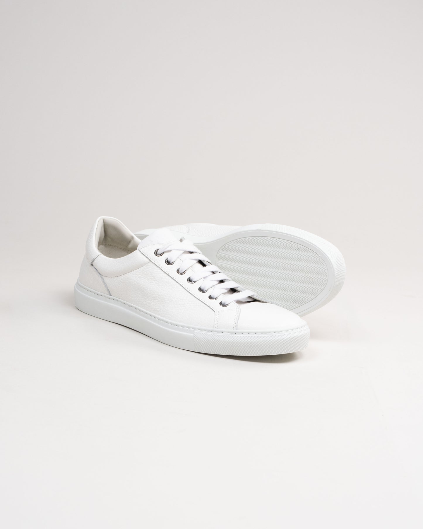 robert bara pebble grain sneaker