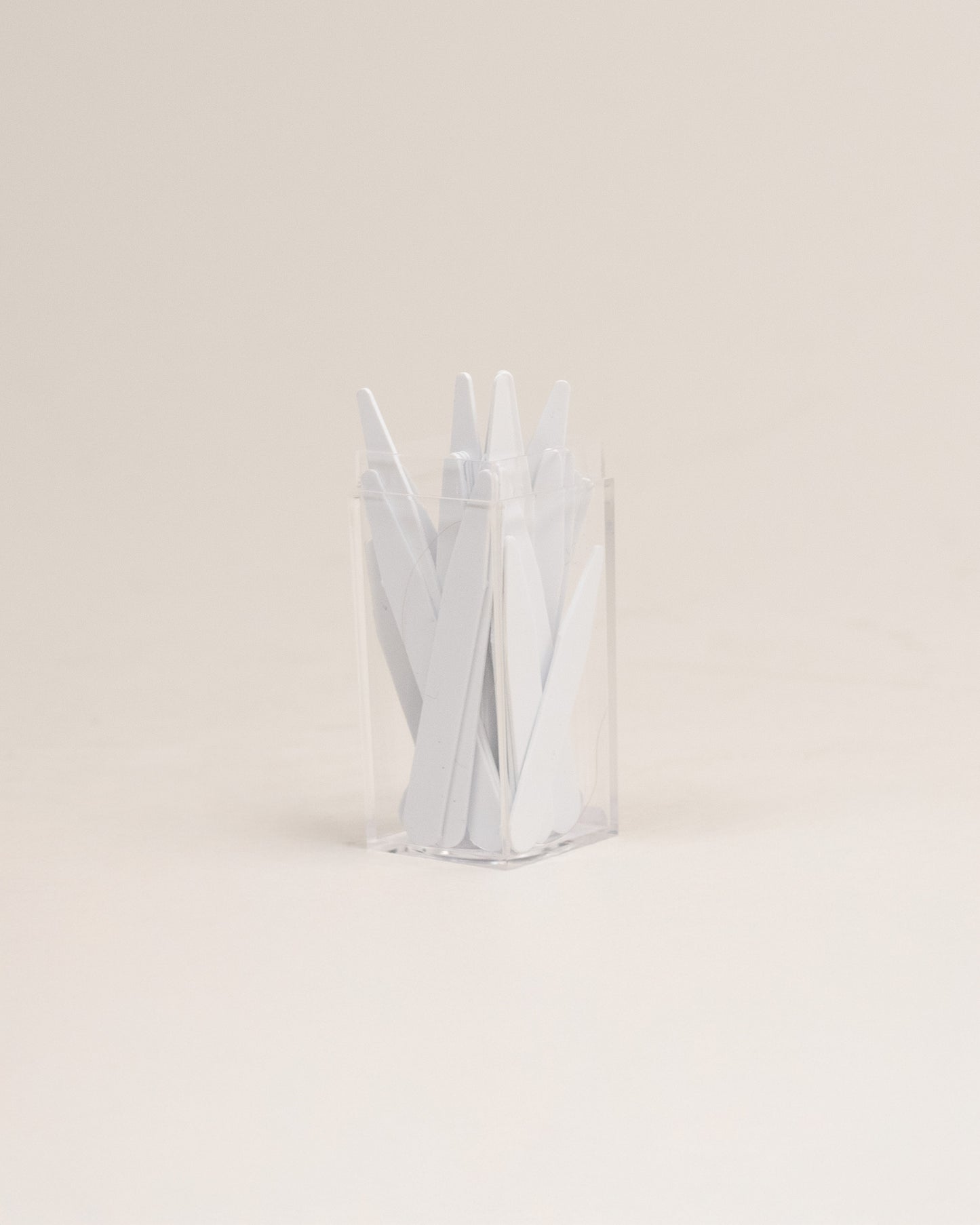 khakis brand plastic collar stays