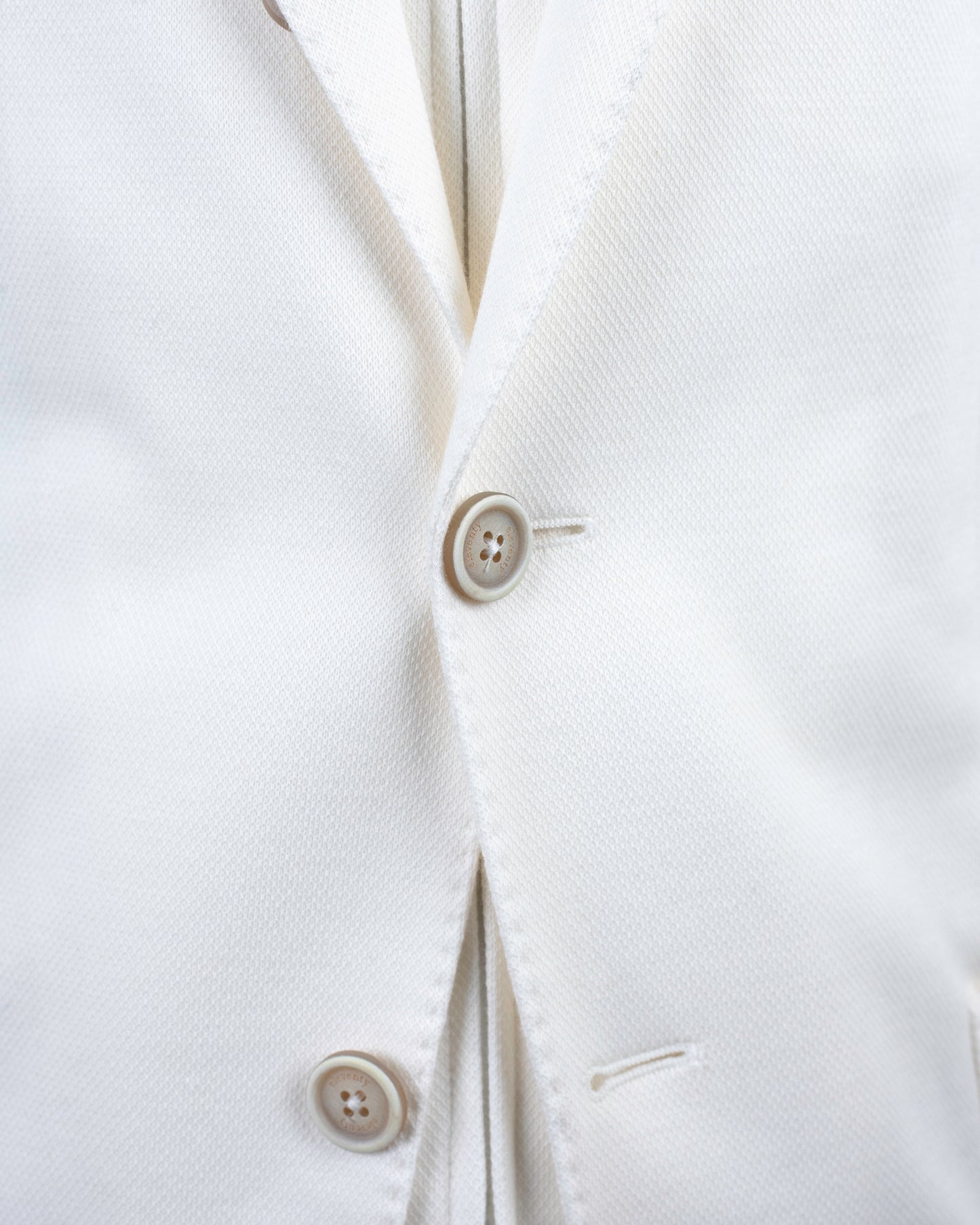 eleventy white softcoat M75GIAK07