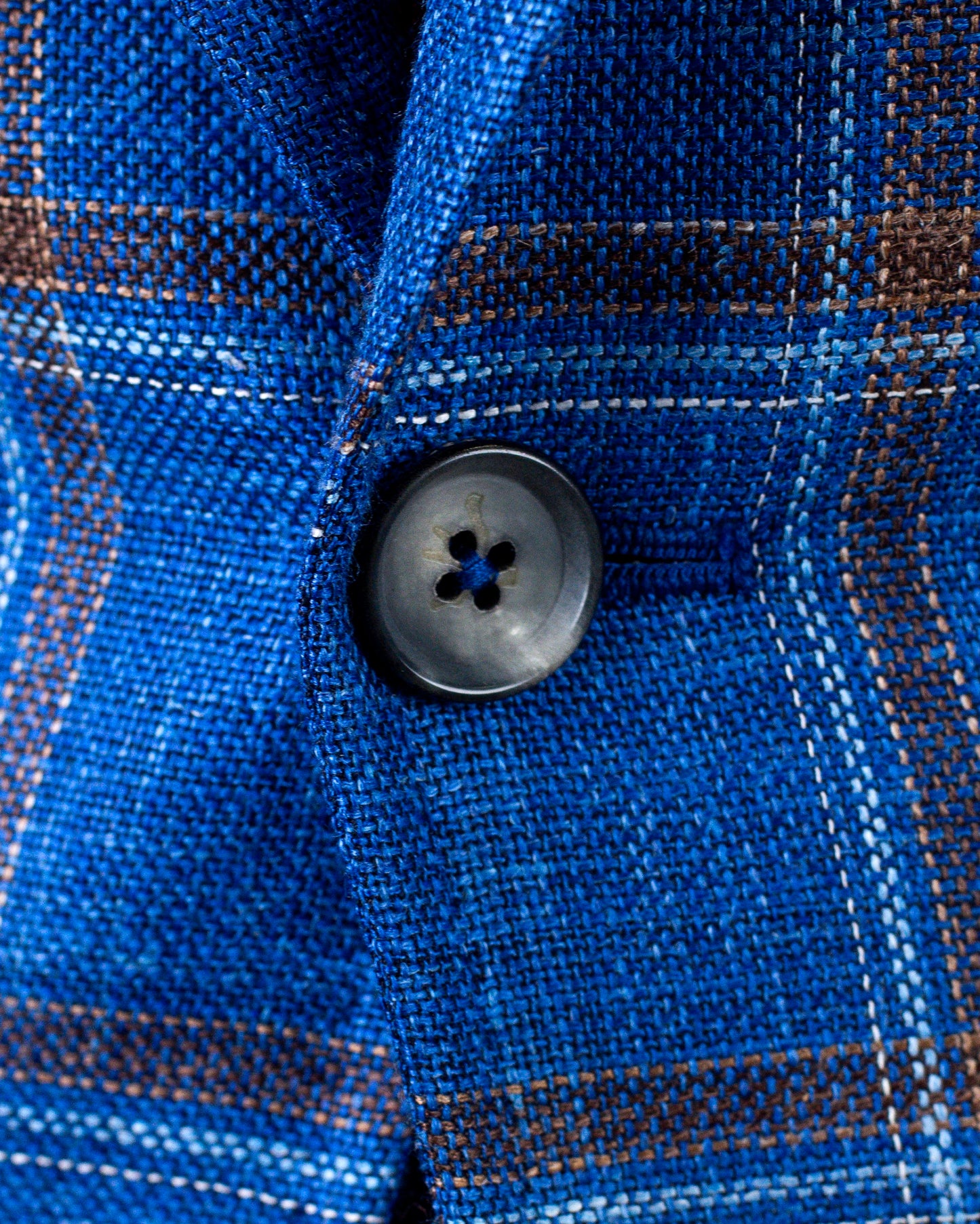 isaia navy plaid sport coat