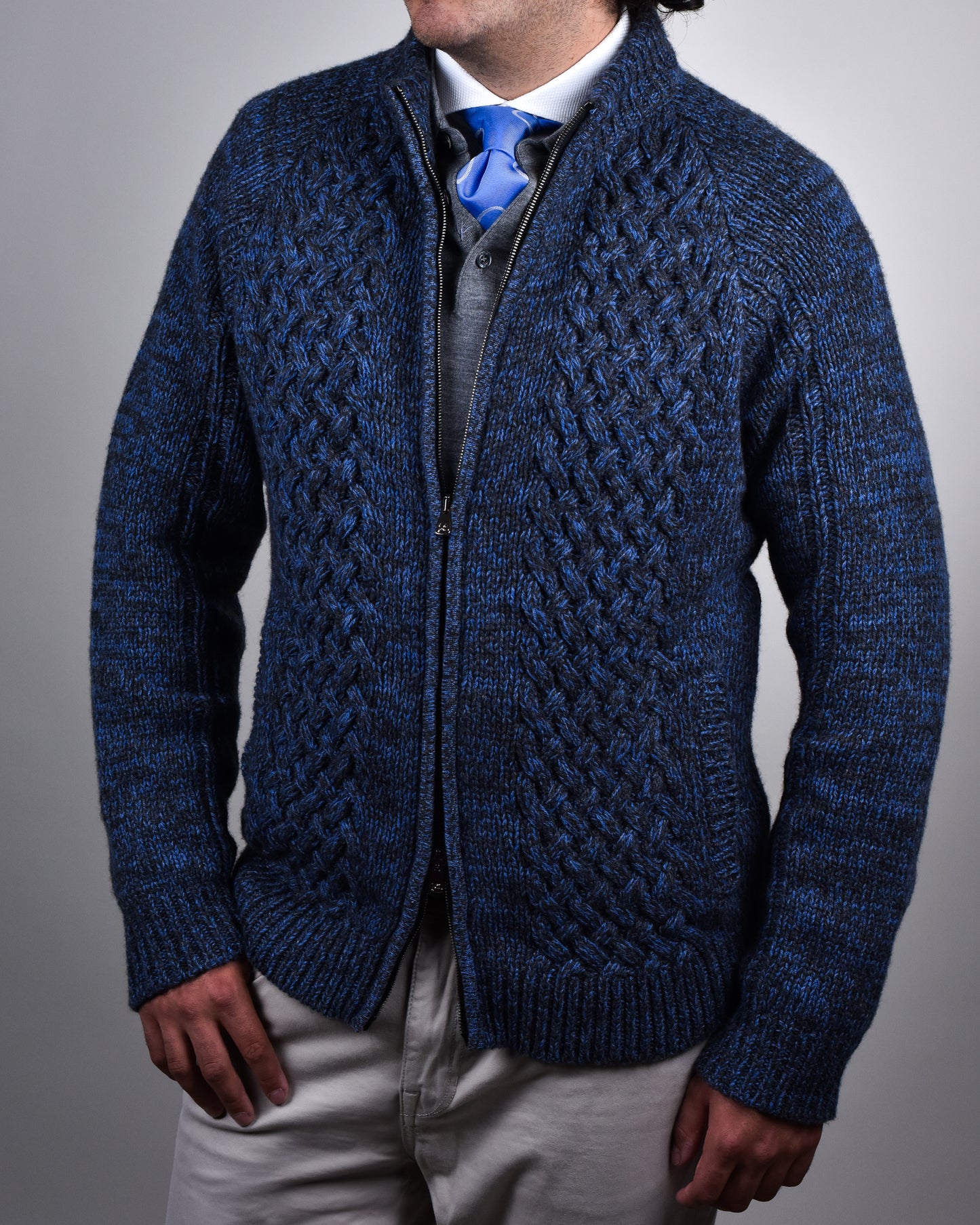 Isaia – Blue Zip sweater