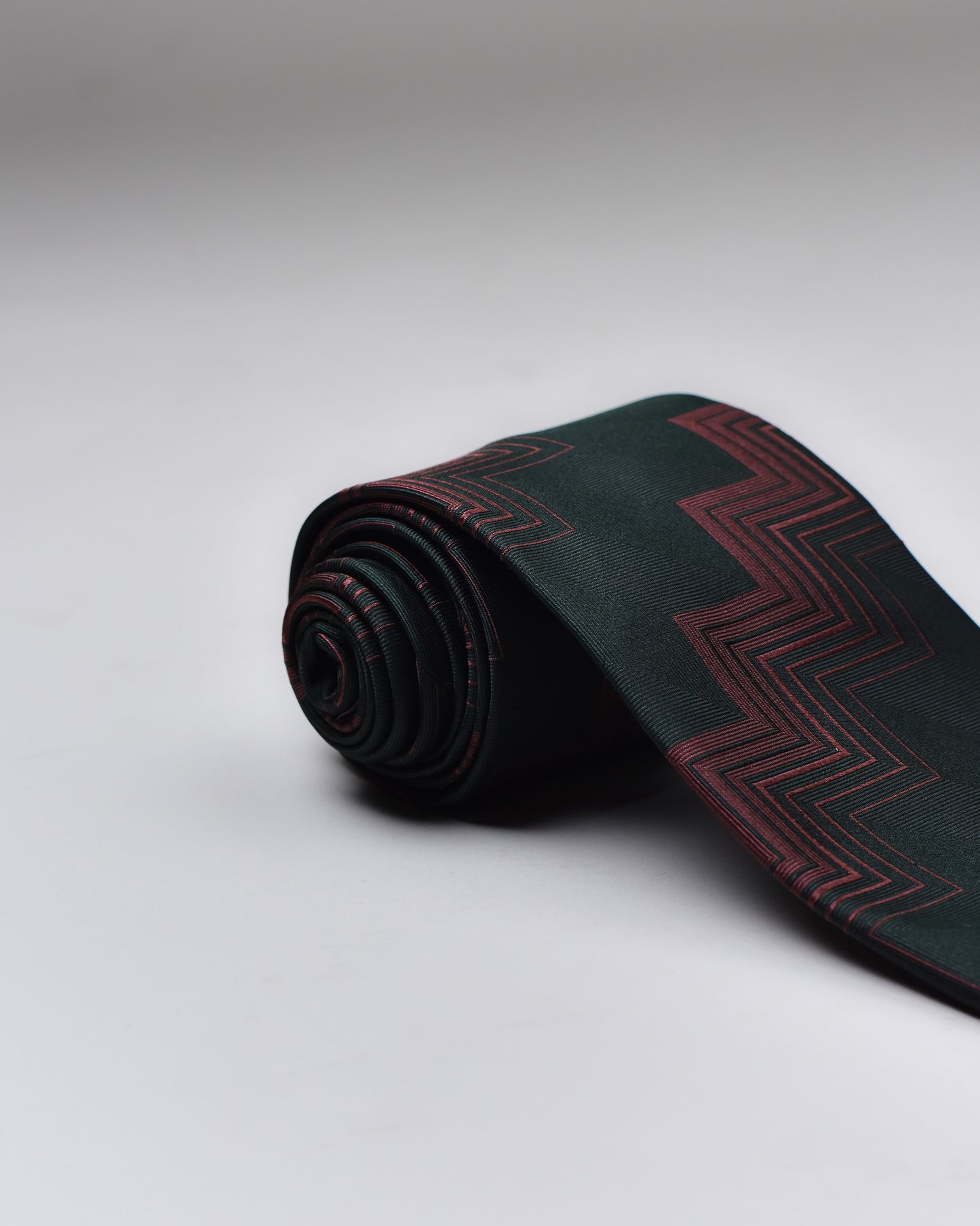 Khakis of Carmel - Silk Printed Tie in Green and Maroon