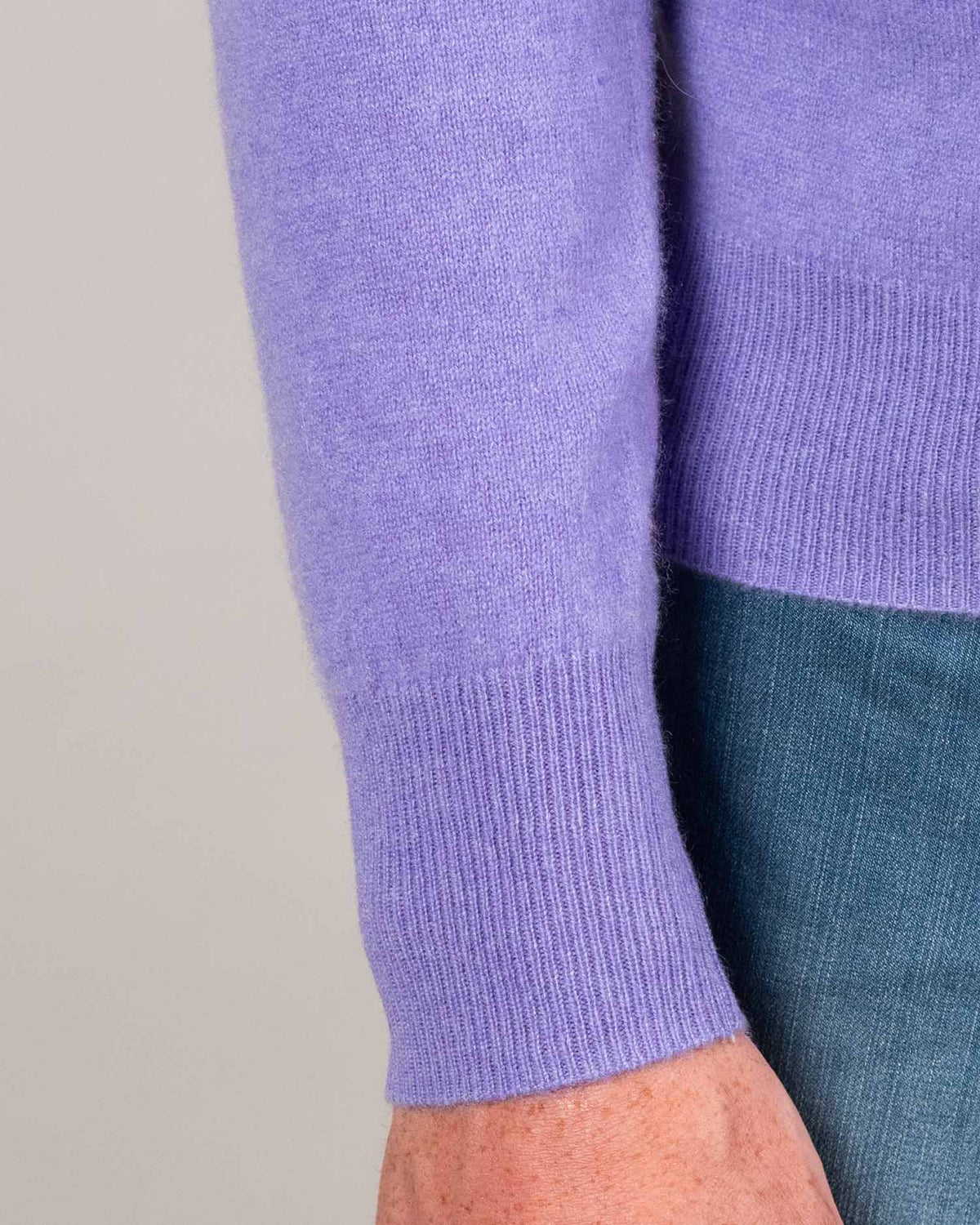 khakis brand cash crew neck sweater