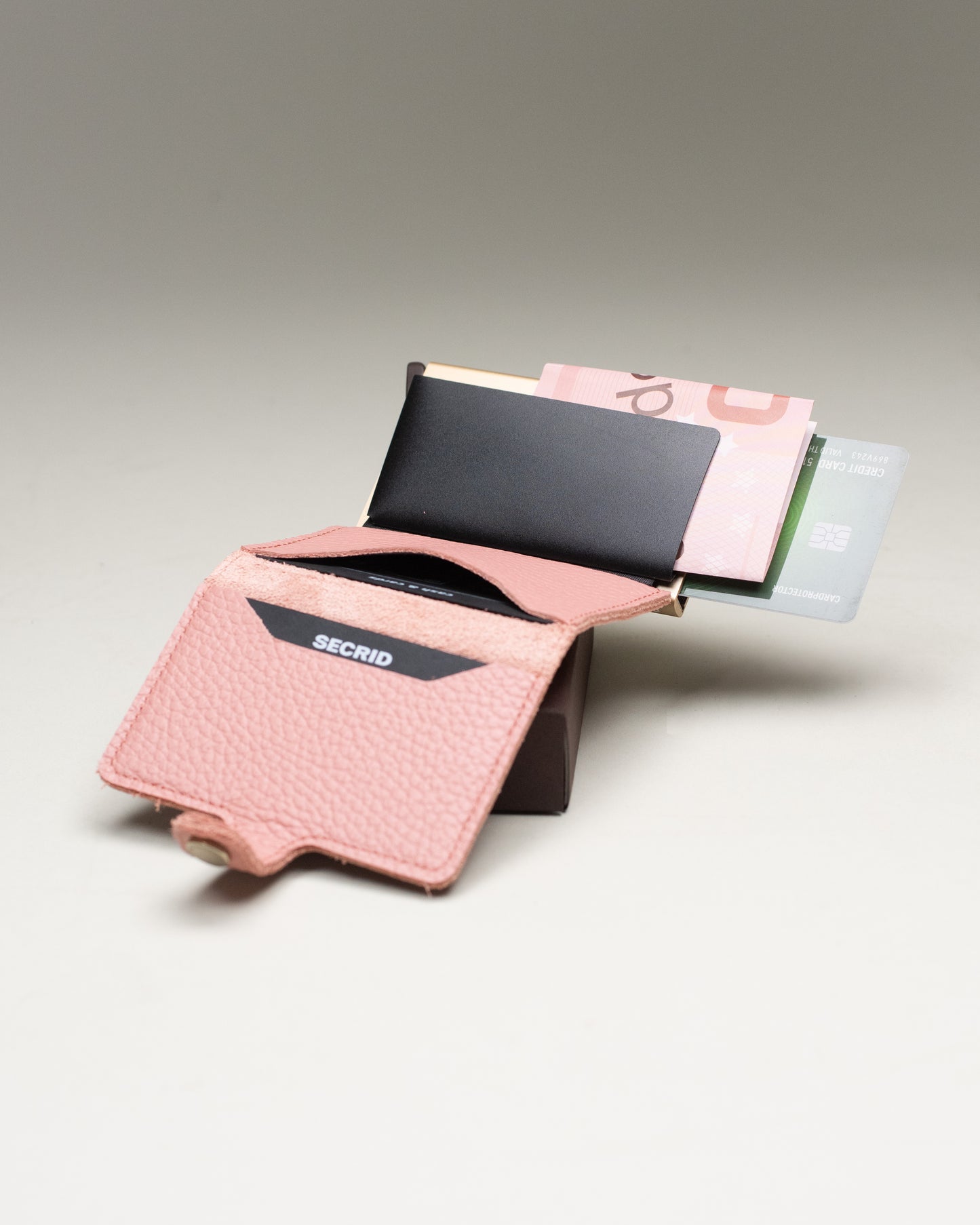 secrid pebble miniwallet