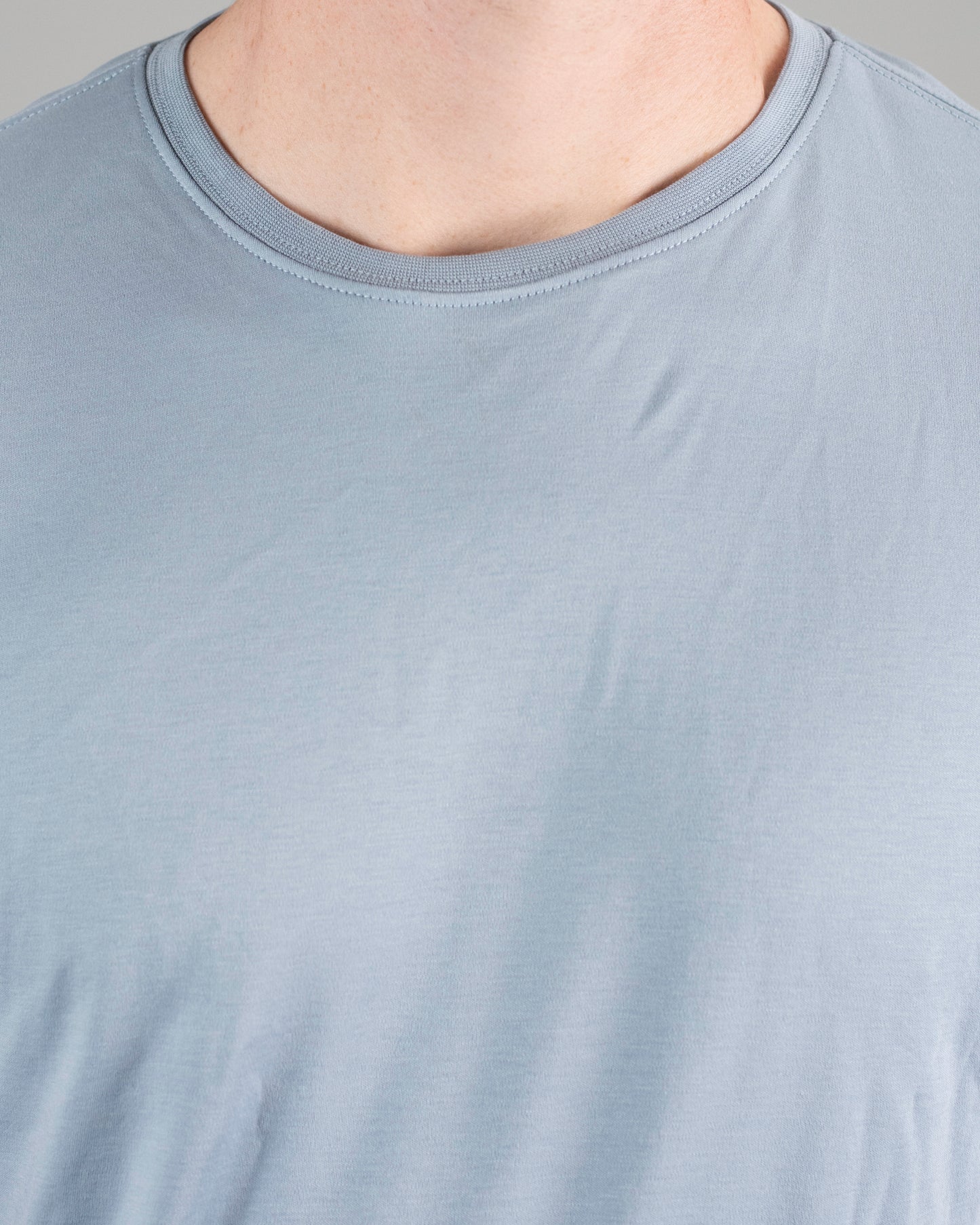 khakis brand luxe pima crewneck ss tee