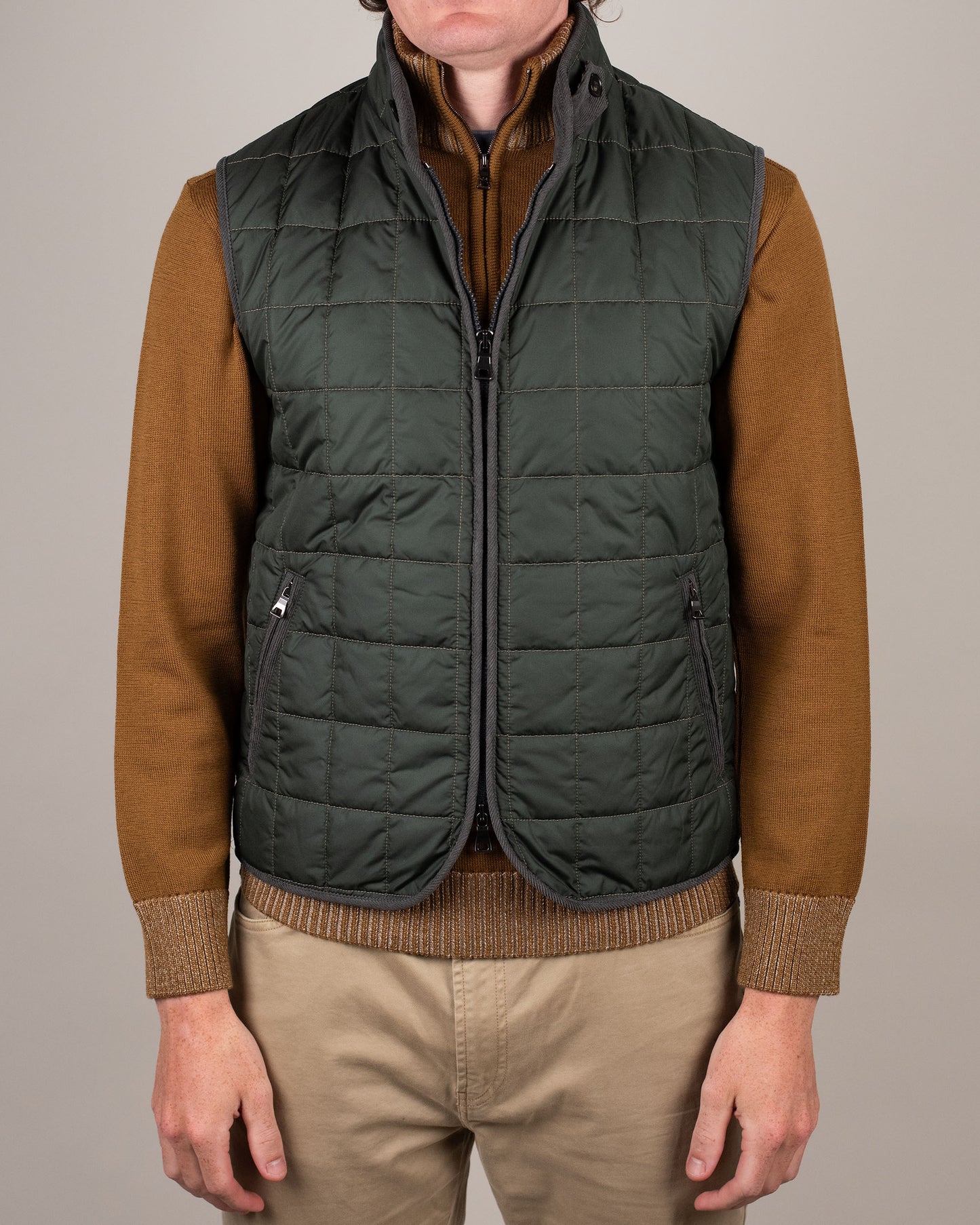 khakis brand quilt vest