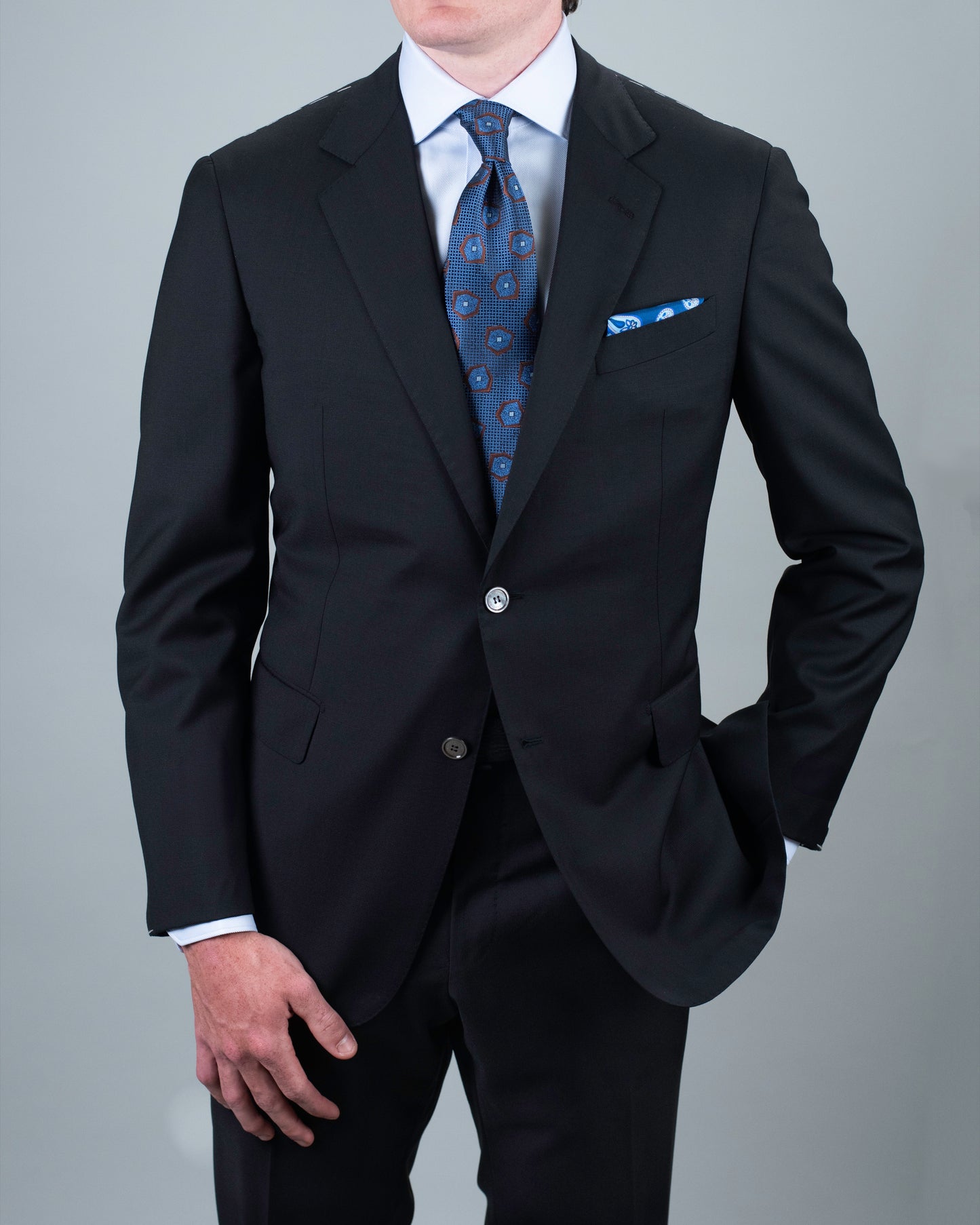 castangia black suit