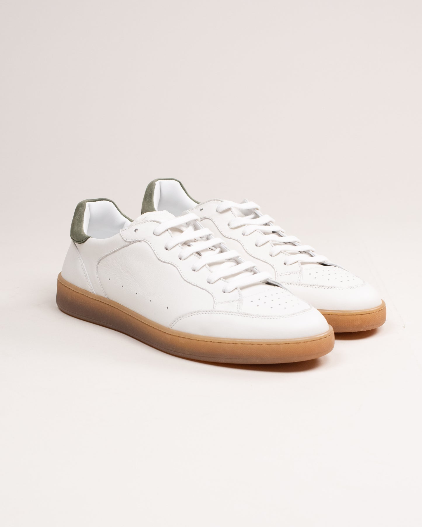 robert bara nubuck court sneaker