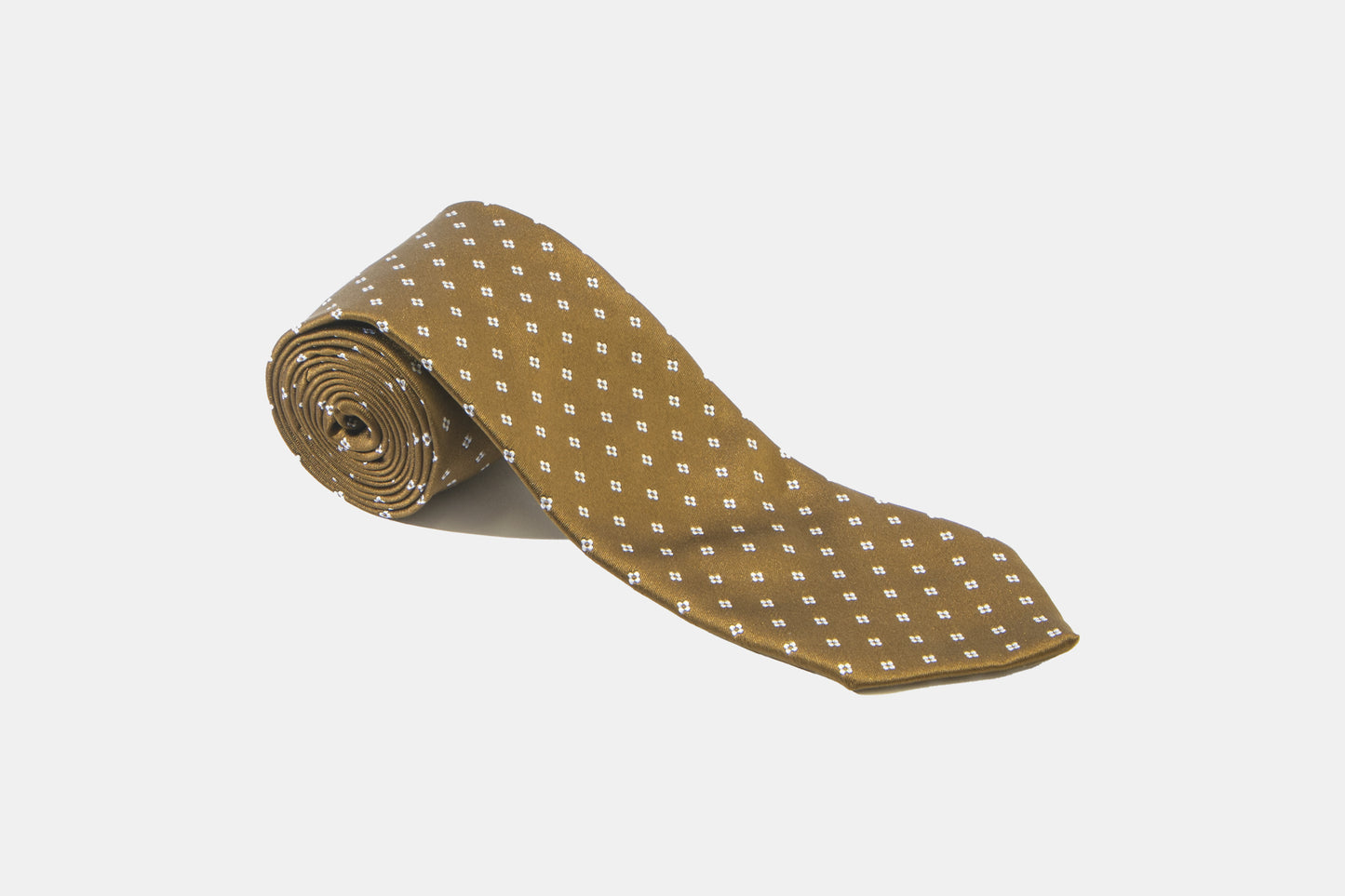 khakis of Carmel - gold silk tie with geometric pattern